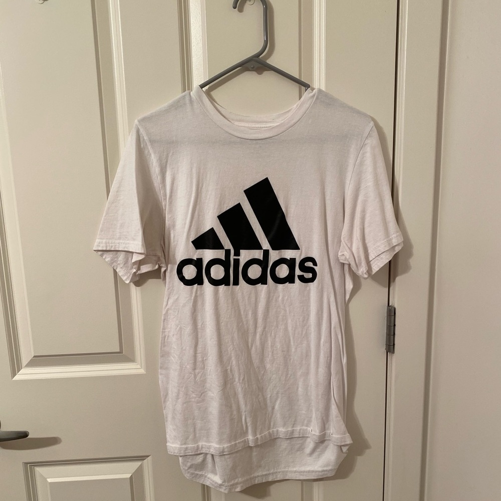 Adidas T-Shirt